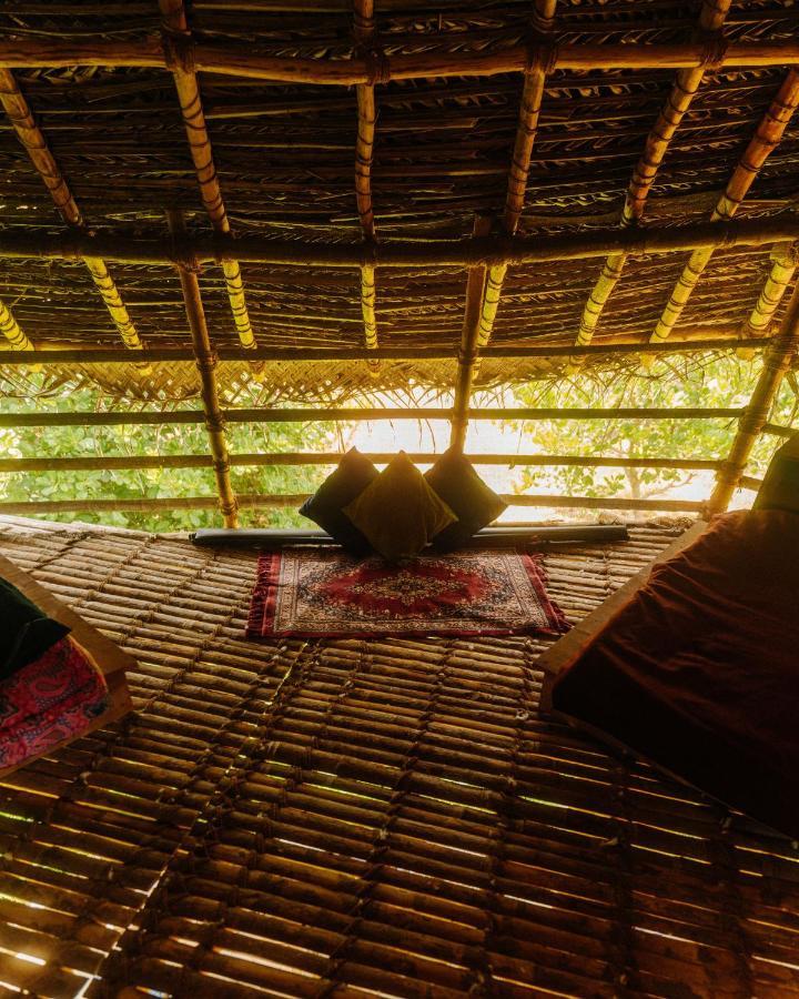 Beyond Community Lägenhet Auroville Exteriör bild